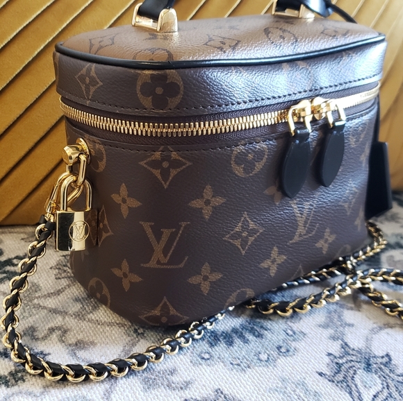 Louis Vuitton Vanity PM - Picture 7 of 14